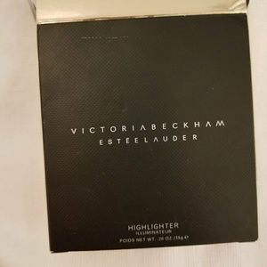 New Victoria Beckham x Estée Lauder Highlighter